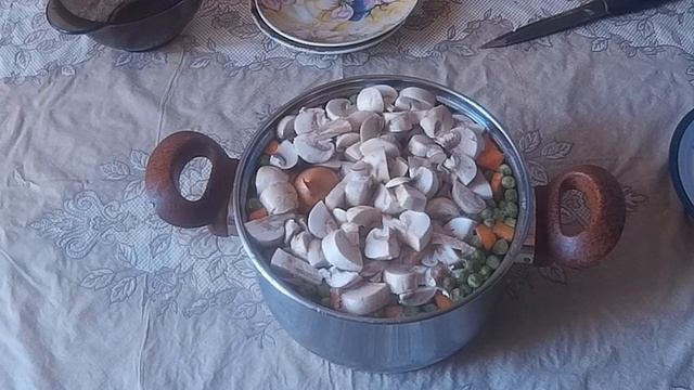 Сырно - чесночный суп "Мозайка" (Авторский рецепт)/Cheese - garlic soup "Mosaic" смотреть онлайн