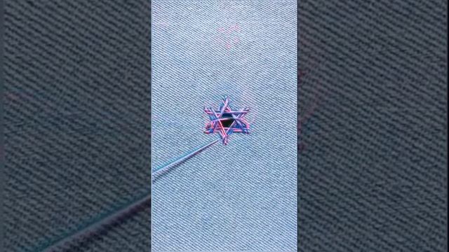 Как красиво заштопать прожжённую дырку в одежде смотреть онлайн