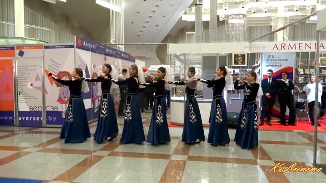 Девушки из "Эребуни" на выставке-ярмарке смотреть онлайн