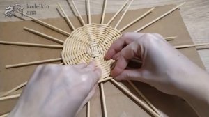 МК: Корзина (короб) для белья, плетение из газетных трубочек