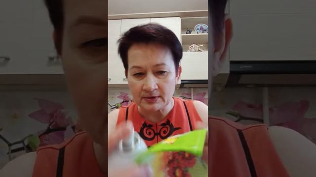 Как убрать жвачку с ткани? смотреть онлайн