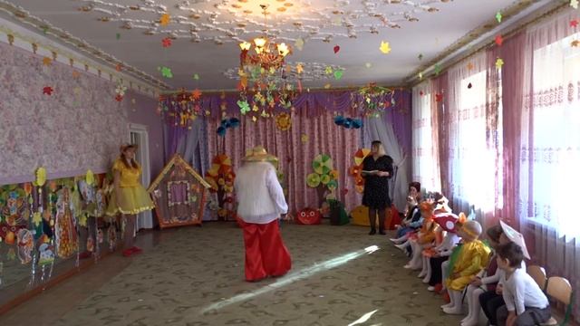 МДОУ (Шахтёрский ясли-сад № 10) 2 младшая группа сказка "В гостях у деда Федота"Праздник осени 202 смотреть онлайн