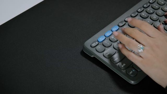 ZAGG Pro Keyboard 17 - Full-Size смотреть онлайн