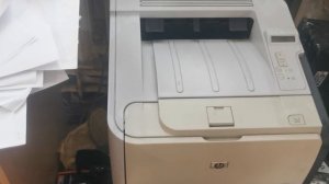 тестовое включение принтера HP P2055d