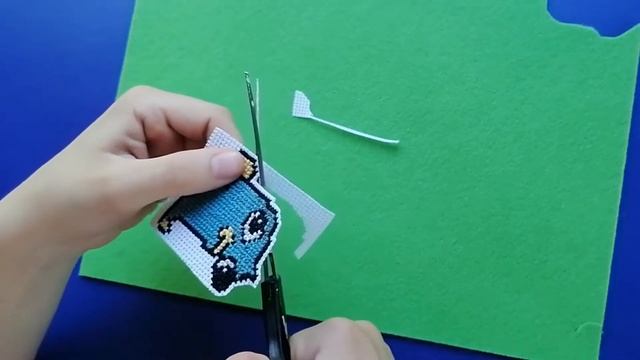 Значки на тканевой канве/Вышивка значков/ Как я делаю значки смотреть онлайн