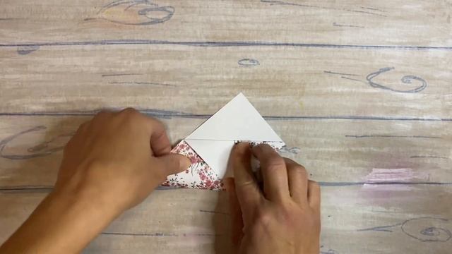 Day 23 - Origami Corner Bookmark смотреть онлайн