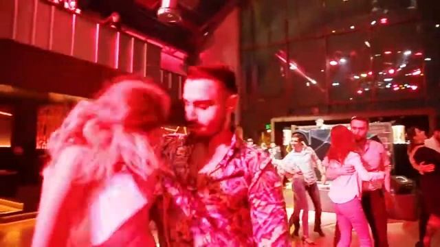 Salsa-Bachata Dance show with my student (Mehman Mehdiyev) смотреть онлайн