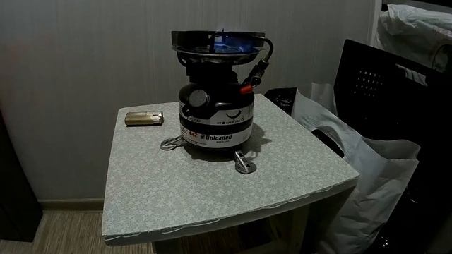 Coleman 442 Feather розжиг Coleman 442 stove смотреть онлайн