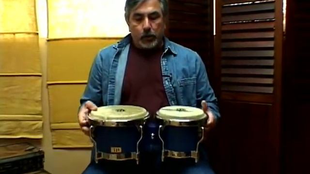 Bongo Drum Music Lessons : How to Position Bongo Drums смотреть онлайн