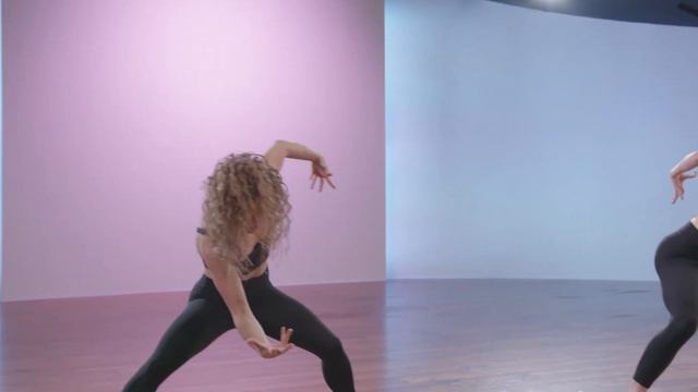 "Better Days" by Dermot Kennedy | Talia Favia Online Contemporary Dance Class | CLI Studios смотреть онлайн