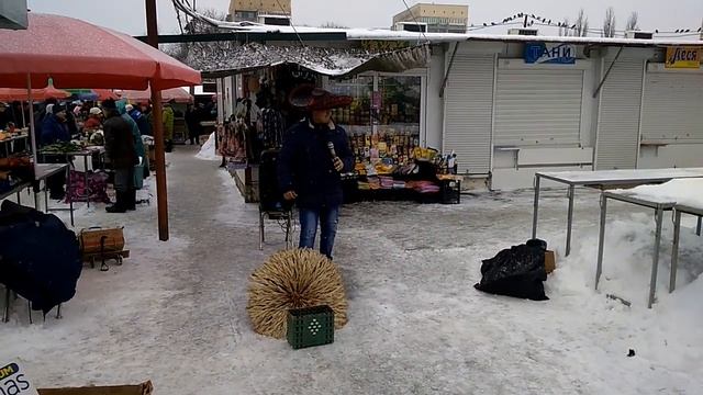 Иностранец исполнил песню М. Круга-Магадан смотреть онлайн