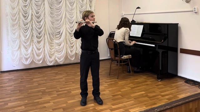А. Муха «Лесная легенда», Г.Гюнтен "Маленький тамбурин"Лев Литов (10 лет, 2 класс) смотреть онлайн