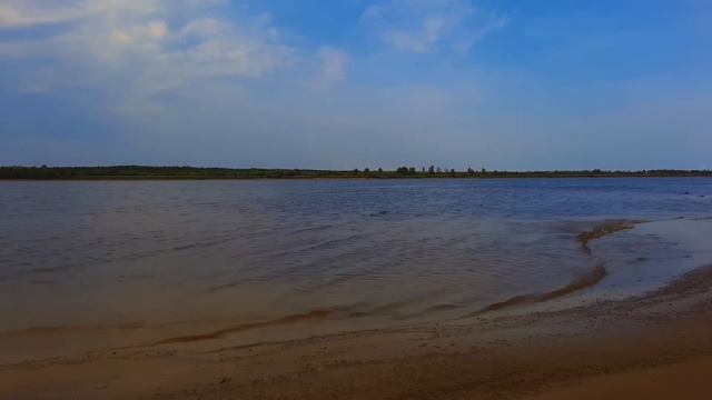 Красивый солнечный день на реке северная Сосьва, Звуки природы, красивое пение птиц, шум ветра. смотреть онлайн