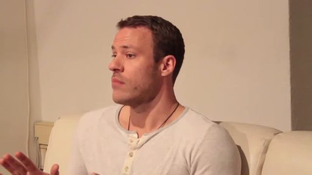 Falk Hentschel im Interview смотреть онлайн