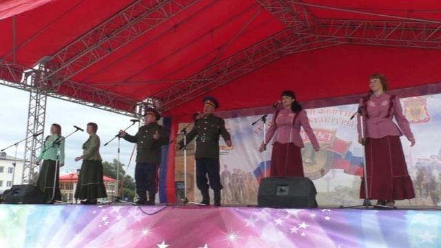 Поёт вокальная группа Звонница (Казанский ДК) смотреть онлайн
