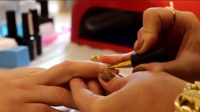 Гель-лаки TNL с эффектом кракелюра на ногтях. Как сделать эффект кракелюра на ногтях? смотреть онлайн