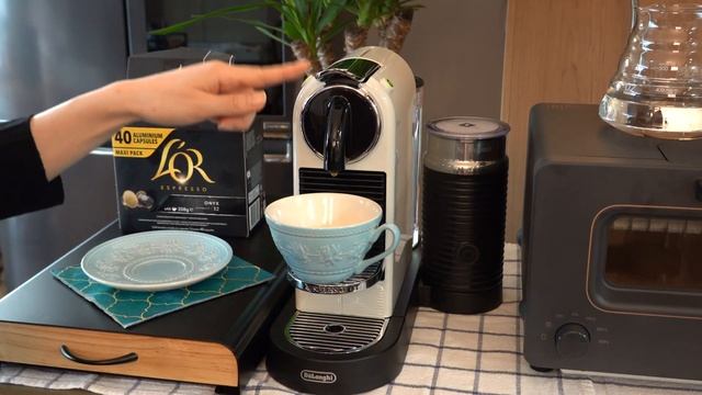 네스프레소 시티즈앤밀크 (Nespresso Citiz & Milk) 라떼 만들기 [4K] смотреть онлайн