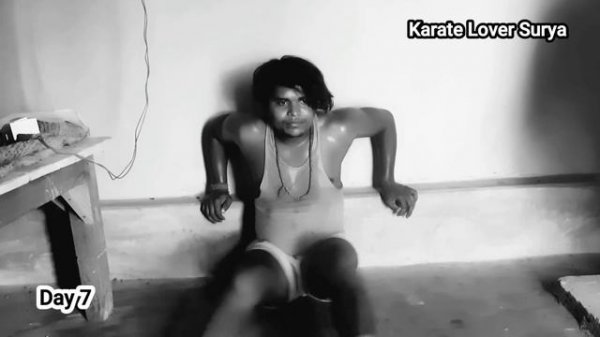 How to do the splits for beginners that are not flexible?//#Stretching खोलना इतना भी आसान नहीं Day