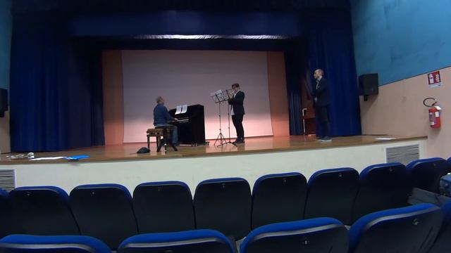 1. Davide Delfino, classe 1M. 1° premio (e 2° assoluto Ottoni su 24) al 35° Concorso di Stresa смотреть онлайн