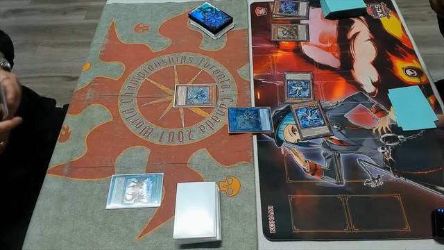 HOW GOOD IS @MBTYuGiOh 's HERO DECK? смотреть онлайн