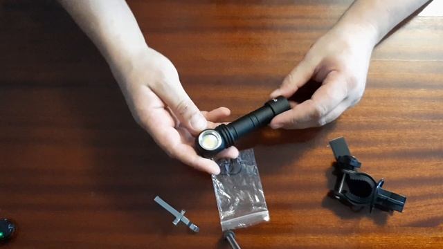 Обзор на Фонарь ARMYTEK WIZARD С2 pro смотреть онлайн