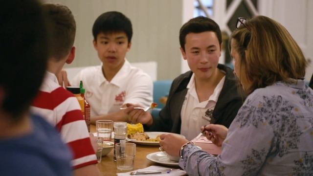UK Boarding Schools - Tonbridge School смотреть онлайн