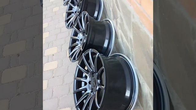 Shogun RS-Z r17 8.5J ET30 Dark Gunmetal смотреть онлайн