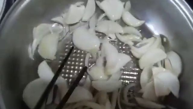 Как правильно приготовить свиные почки вкусно и быстро. Вьетнамская кухня. смотреть онлайн