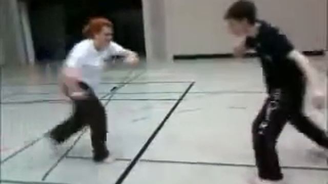 Capoeira Erkner 3.wmv смотреть онлайн