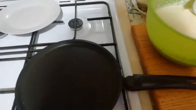 Пеку блины. смотреть онлайн