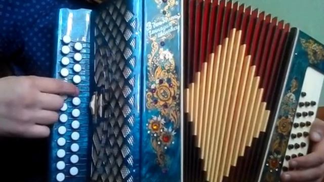 Видео-разбор песни " Не женюсь " на гармони . смотреть онлайн