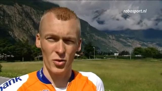 Robert Gesink klaar voor eerste Tour. смотреть онлайн