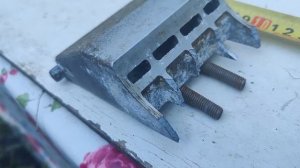 Ремонт  Направляющей измельчителя садового BOSCH AXT 25 D