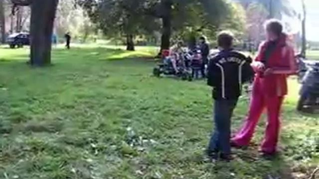 Скутера в Червоном смотреть онлайн