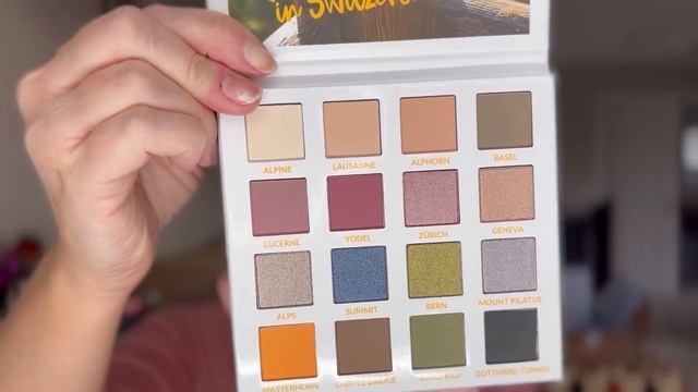 My first TJ Maxx Haul! MAC+MORPHE+BECCA+COOLA+++ смотреть онлайн