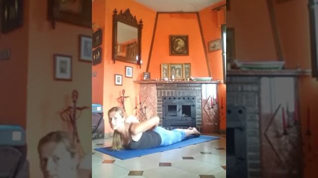 Базовая утренняя йогопятиминутка.