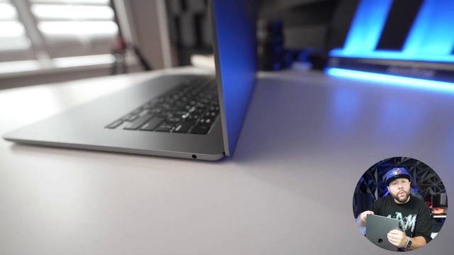 MacBook Air 15 - The Perfect Laptop? смотреть онлайн