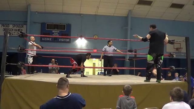 Tony Deppen & GI Bear Vs. Chio Frost & Mike Marvel смотреть онлайн