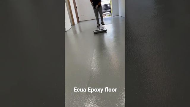 Industrial epoxy floor silver gray with no-skid
