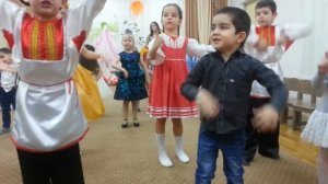 Песенка маме, самые большие слоники самые маленькие гномики