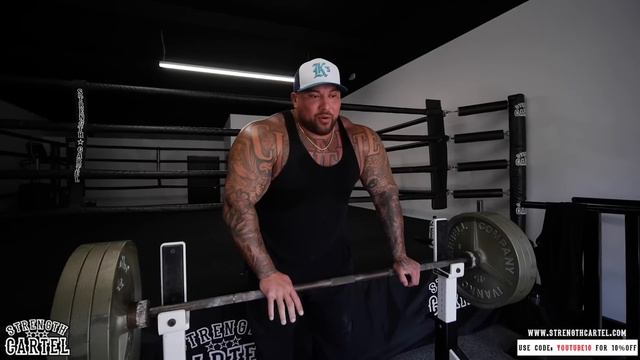 Action Bronson Maxes Out on Bench Press! смотреть онлайн
