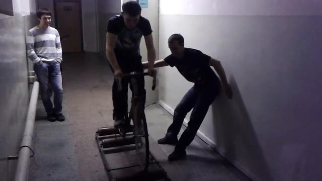 Роллерный велотренажер. Попытка)) смотреть онлайн