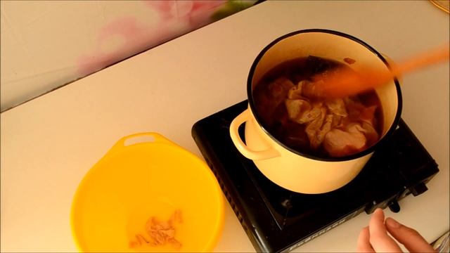 Как покрасить ткань в луковой шелухе смотреть онлайн