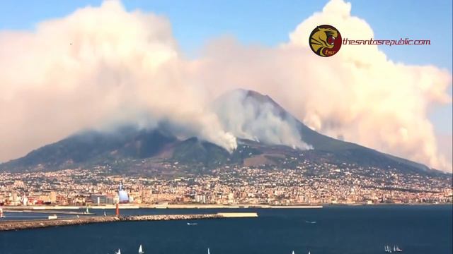 Italy: Mount Vesuvius on Fire for days смотреть онлайн