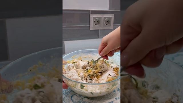 Картофельные котлеты или что сделать из вчерашнего пюре☺️ смотреть онлайн