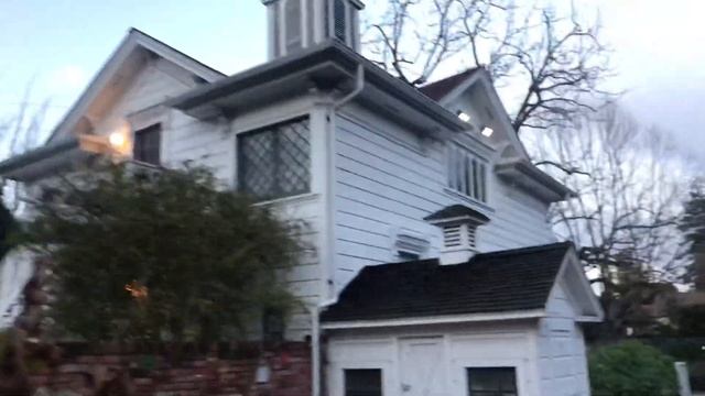 Luther Burbank gardens walk around Santa Rosa California смотреть онлайн