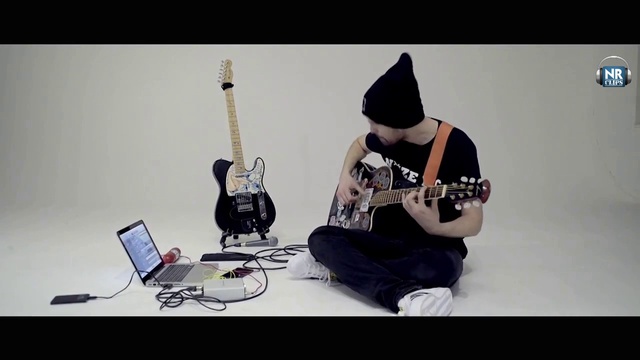 Noize MC - Голос & Струны [NR clips] (Новые Рэп Клипы 2015) смотреть онлайн