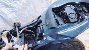 СВОИМИ РУКАМИ. BMW S1000R. Обзор разбитого мотоцикла.