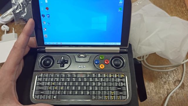 GPD WIN 2 лучшая замена Nintendo Switch смотреть онлайн