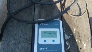 Сколько выдает солнечная панель 100 ватт когда солнце на нее не попадает !